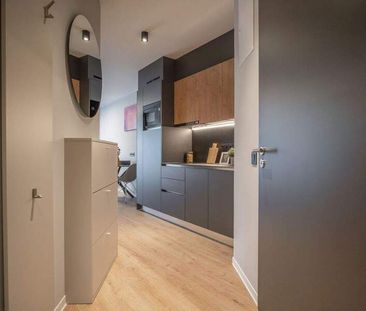 Modern wohnen, frei leben – City Pop Berlin, Pop L - Photo 1