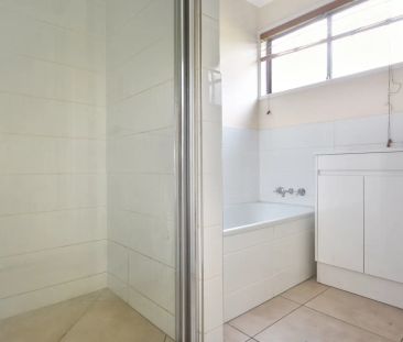Charming 3 Bedroom unit located in Caboolture! - Photo 5