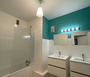 Location Appartement 4 pièces 103m² - Photo 3