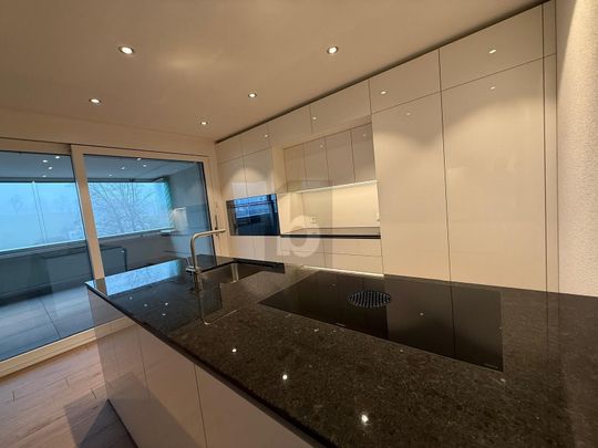 MODERN MIT STIL UND KOMFORT - Foto 1