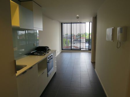 401/19-21 Hanover Street, Oakleigh VIC 3166 - Apartment For Rent | Domain - Photo 2
