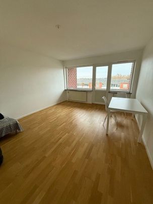 Docentgatan 4 A, Hermodsdal - Photo 1