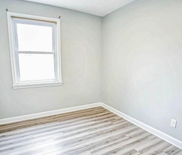 For Lease - 124 Mcmurchy Avenue Unit# MAIN, Brampton, Ontario - Photo 1