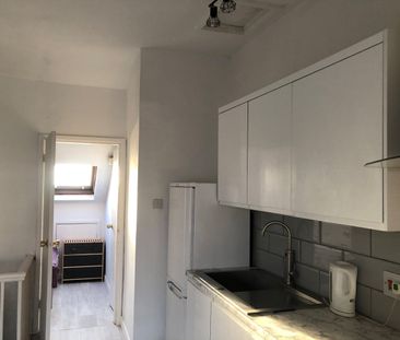 Room in a Shared House, Gordon Street, CV1 - Photo 1