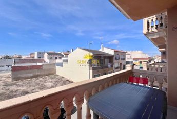 APARTMENT WITH 2 BEDROOMS AND 1 BATHROOM