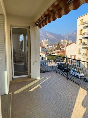 Location appartement Grenoble 38000 101 m² - Photo 1