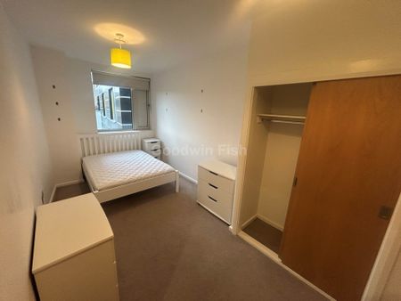 High Street, Manchester - Photo 3