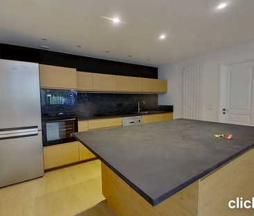 Jolie maison refaite à neuf au cœur du 11ᵉ – calme et luminosité - Photo 5