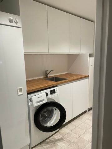 Porsvägen, Sollentuna - Photo 2