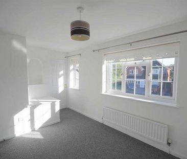 Stubbs Drive, Stone, ST15 - Photo 2