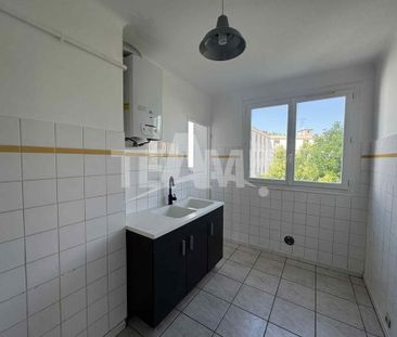 Location Appartement 4 pièces 77m² SETE 34200 - Photo 5