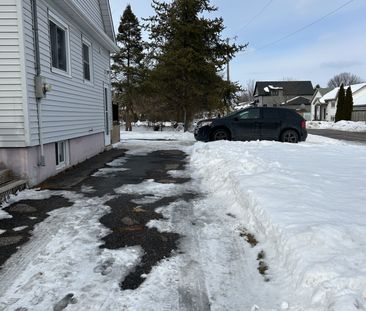 For Lease - 303 Carlton Street Unit# Unit 1, St. Catharines, Ontario - Photo 5