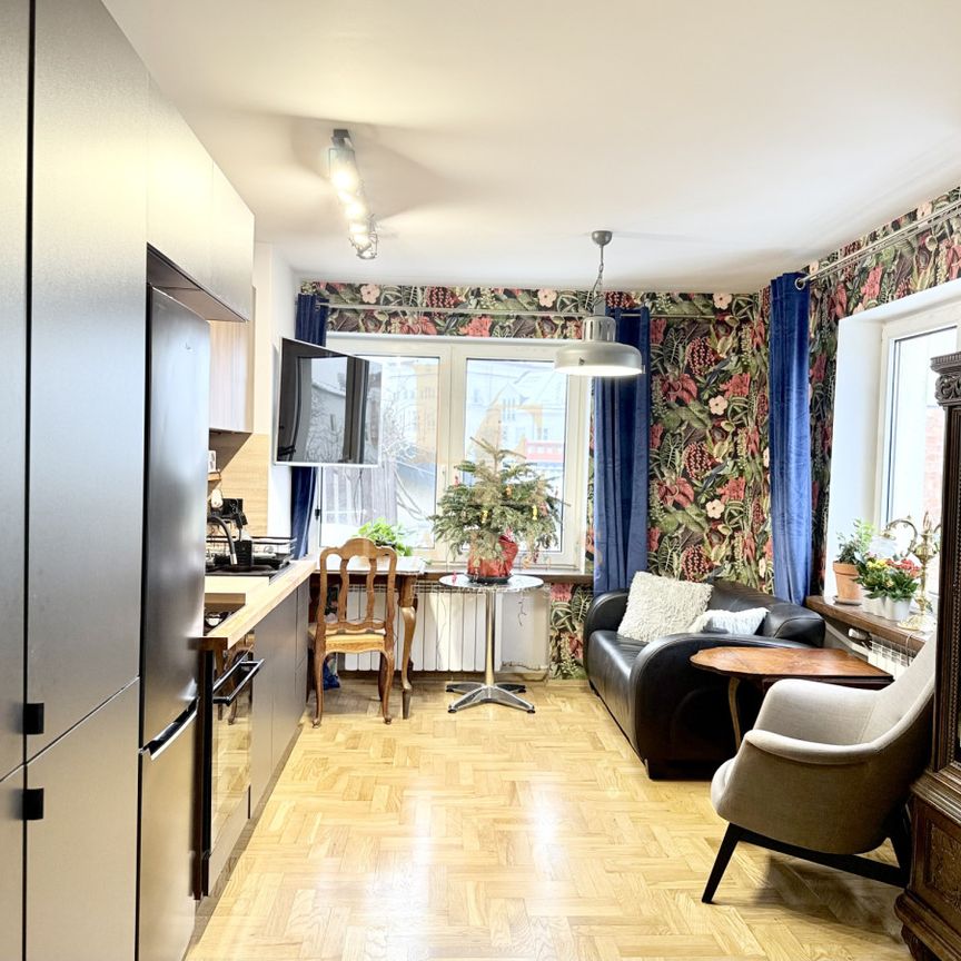 Kawalerka na Włochach po remoncie - Zdjęcie 1