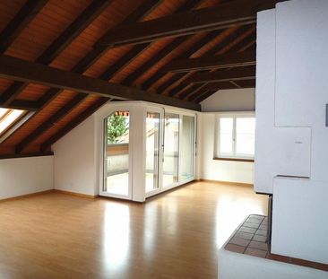 Grosszügige 5.5-Zimmer-Wohnung in Worben - Photo 2