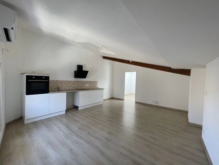 Location Appartement 2 pièces 41m² CAROMB 84330 - Photo 4