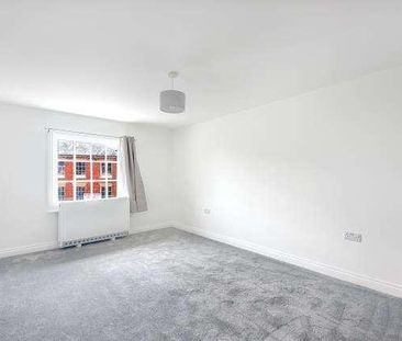 Market Place, Wokingham, RG40 - Photo 1