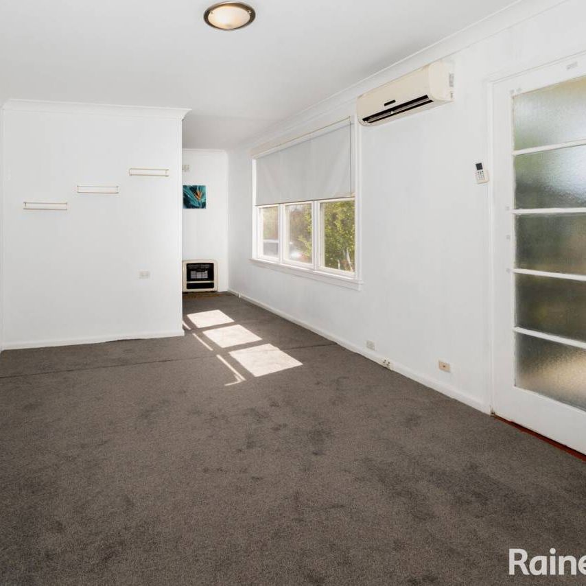 BEAUTIFULLY UPDATED HOME IN ASHMONT - Photo 1