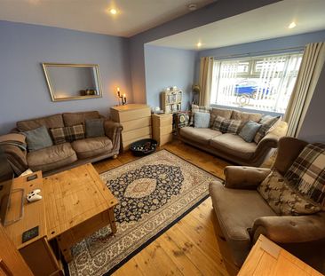 24 Formby Park, - Photo 6