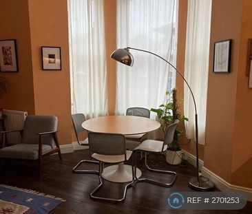 1 bedroom flat to rent - Photo 6
