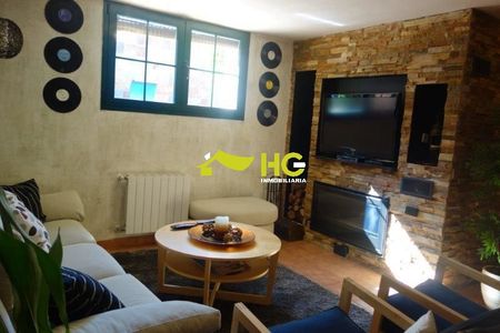 Alquiler Chalet Pareado en Casco Urbano, Villaviciosa De Odón - Photo 2