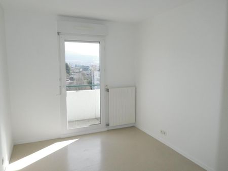 Location Appartement 4 pièces 82m² LA MOTTE SERVOLEX 73290 - Photo 5