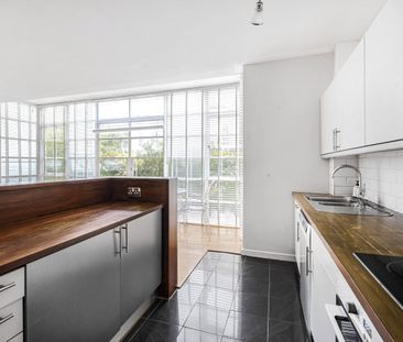 Roy Square, London, E14 8BY - Photo 2