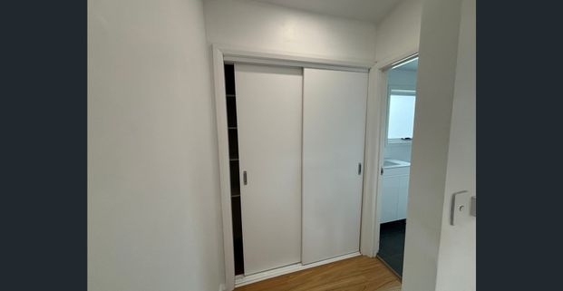 Studio Apartment in Thornton - Photo 1