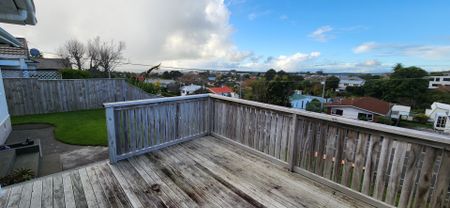 90 Mangorei Road, Strandon, New Plymouth - Photo 3
