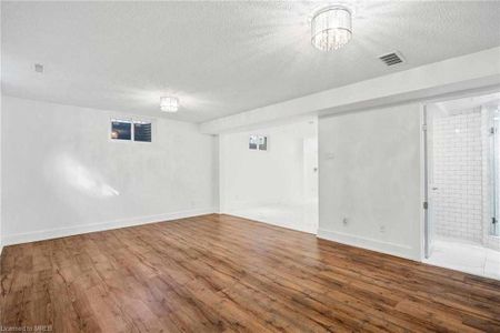 For Lease - 218 Ingleside Place Unit# Basement, Kitchener, Ontario - Photo 3