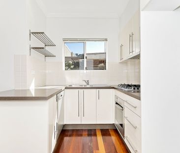 Unit 2/10-14 Fairlight Street, - Photo 2