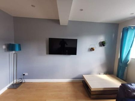 2 Bed Flat, Wallace St, G5 - Photo 4