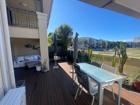 Varsity Lakes - Photo 4