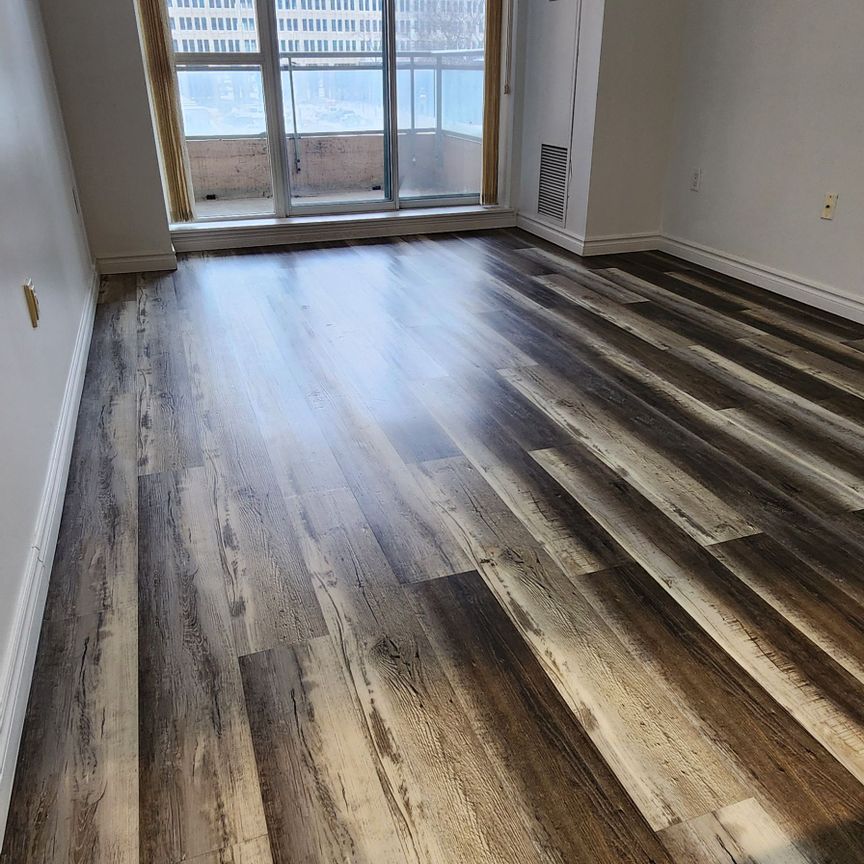 For Lease - 887 Bay Street Unit# 308, Toronto, Ontario - Photo 1