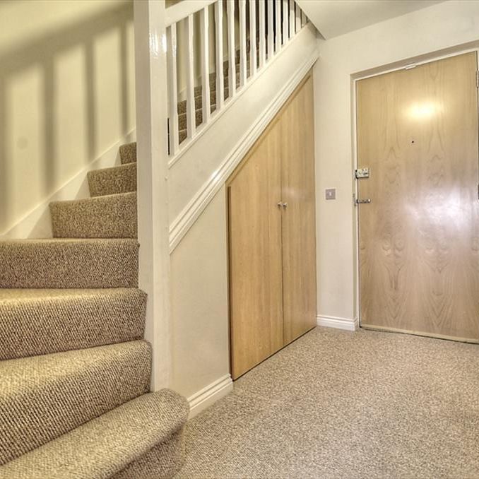 2 bedroom duplex to rent - Photo 1