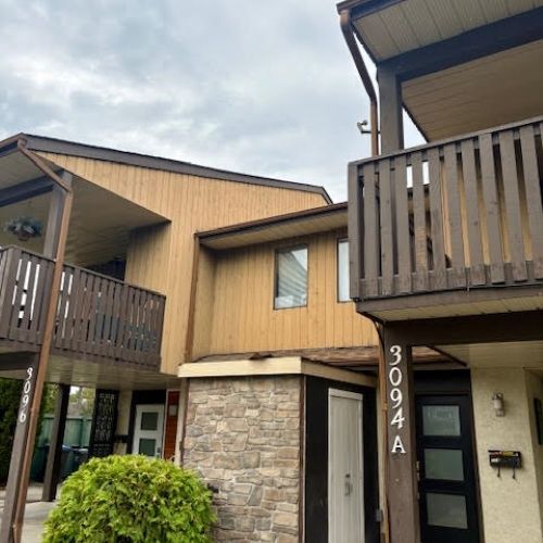 Lovely Unit – Convenient Location! - Photo 1