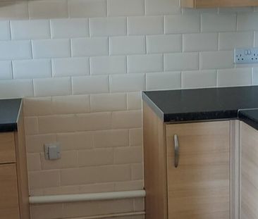 Greenfield, Ledbury rd, Hull, HU5 5SW - Photo 2