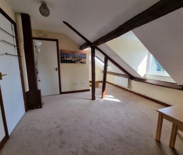 1 Bedroom Flat to Rent in Silver Street, Wellingborough, NN8 - Photo 3