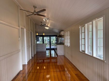 4 Ninth Avenue, Railway Estate QLD 4810 - House For Rent | Domain - Photo 2
