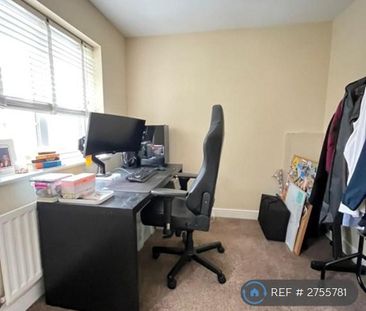 2 bedroom semi-detached house to rent - Photo 3