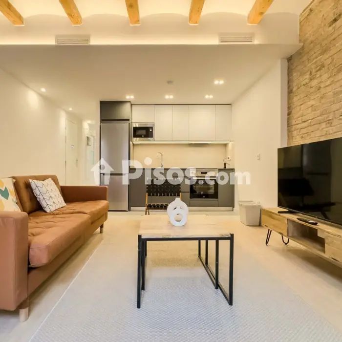 Piso en alquiler en Carrer de Tapioles, cerca de Carrer de Blai - Foto 1
