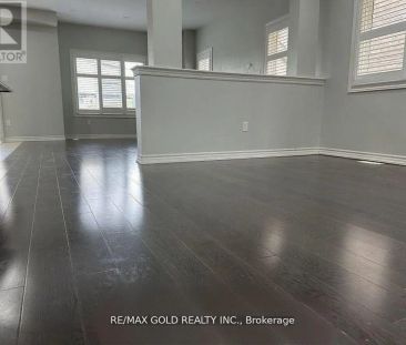 292 REMEMBRANCE DRIVE - Photo 3