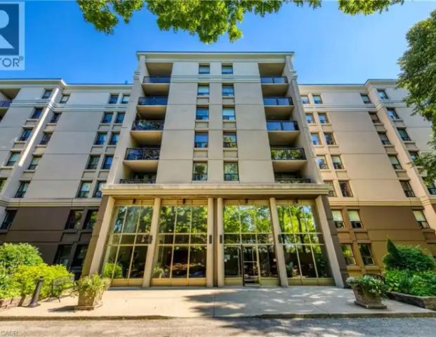 3189 KING Street E Unit# 405 | 3189 KING Street E Unit# 405, Kitchener - Photo 1