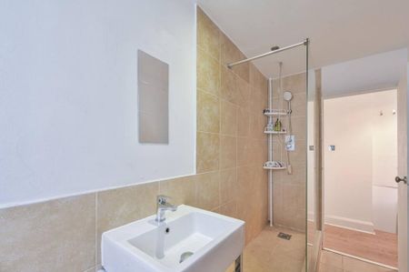 Studio to rent - Photo 4