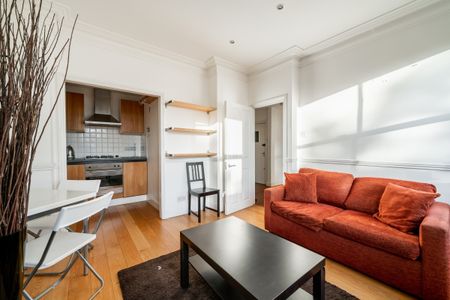 1 bedroom flat to rent - Photo 2