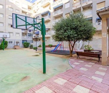 Piso de alquiler en Antonio Machado - Photo 1