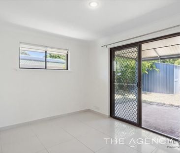 Beautifully renovated 3 bedroom in Padbury. 6 month lease preferred - Photo 6