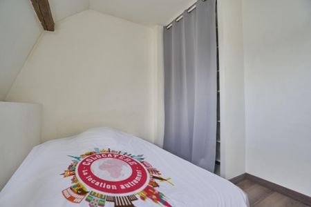 FAUBOURG DE BETHUNE Roommate 4 Bedrooms at Douai - Photo 4