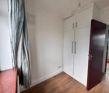 4 bedroom terraced house to rent - Photo 1