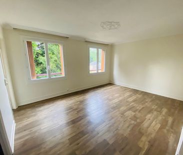 Location Appartement 1 pièce 29m² - Photo 2
