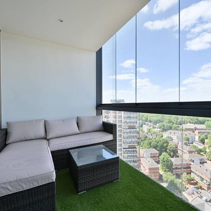 2 bedroom flat to rent - Photo 1